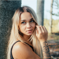 Nikola Šaršová